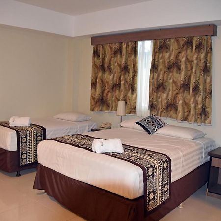 Grand Melanesian Hotel Nadi Esterno foto